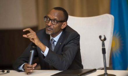 Kigali qualifie de «douteuse» la libération de deux condamnés du génocide