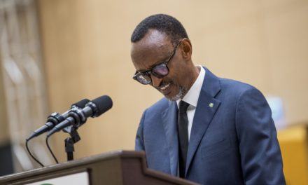 «Je suis mieux placé que vous pour ce qui est des droits de l’homme, j’ai mis ma vie en danger pour la liberté de notre peuple» – Paul Kagame