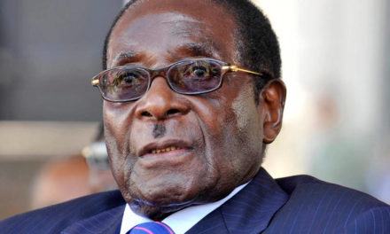 Robert Mugabe, vétéran du panafricanisme et parrain du régime Kabila