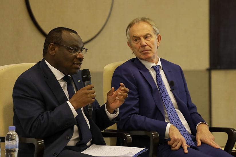 Tony Blair à Kigali – Le pays doit améliorer encore son système éducatif afin de voir le Rwanda rejoindre les pays à revenu intermédiaire.