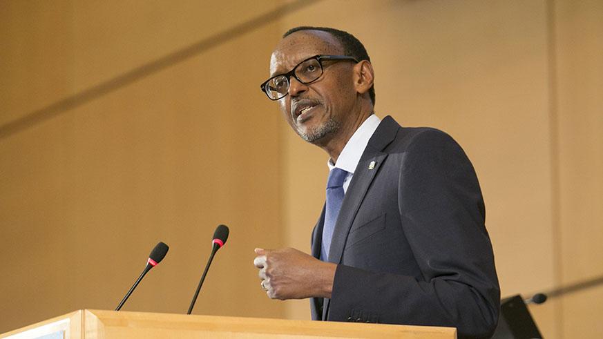 Le Président Paul Kagame soutient la proposition de l’OMS sur la couverture sanitaire universelle.