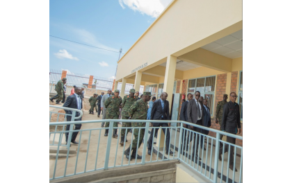 Kagame et sa stratégie de développement ; inaugure un village moderne pour indigents