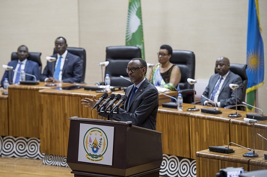 « Le mauvais gestionnaire qui détourne 75% des ressources sera maintenu dans les geôles lors de l’investigation » -Kagame