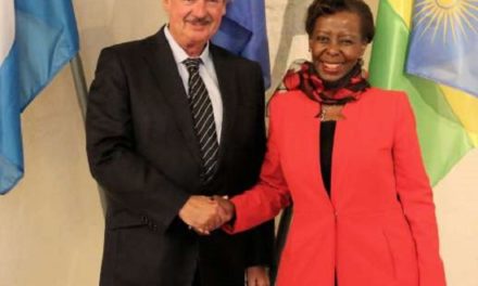 La patronne de la diplomatie rwandaise reçue pas son homologue luxembourgeois