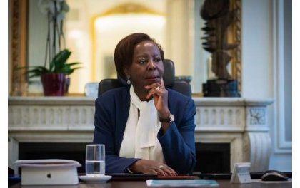 Francophonie : entre Paris et Kigali, le jeu d’équilibriste de Louise Mushikiwabo