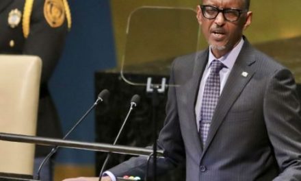 Paul Kagame succède à Yoweri Museveni à la tête de l’EAC