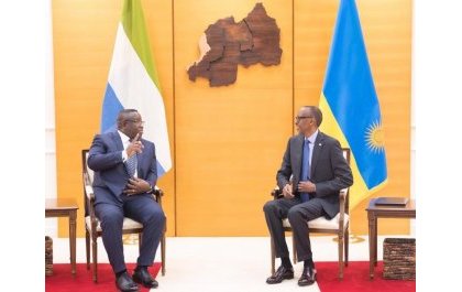 Le président de Sierra Léone à Kigali signe trois accords de coopération bilatérale avec le Rwanda