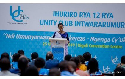 Madamu Jeannette Kagame yagaragaje ko muri Ndi Umunyarwanda harimo umuti w’ibikomere by’amateka