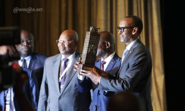 Un Prix spécial des Patronats ouest-africains décerné à Kagamé à Abidjan