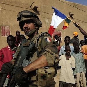Tribune : « Sommet de Pau : sentiment anti-français ou sentiment anti-Françafrique ? « 