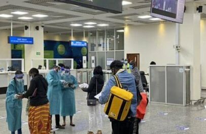 Le Rwanda rétablit la quarantaine obligatoire pour les passagers à l’arrivée