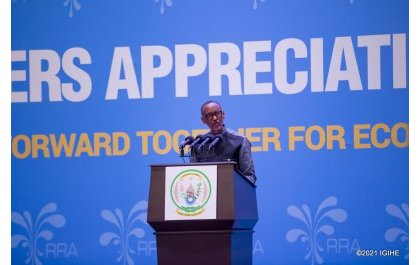 Controverse trafic police : Kagame siffle la fin de la récréation