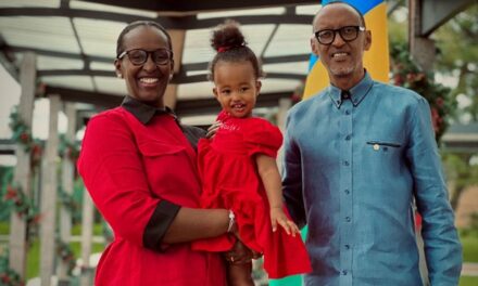 Le couple présidentiel souhaite un joyeux Noel aux Rwandais