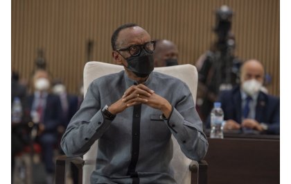 Perezida Kagame yasobanuye icyagendeweho ingendo zo mu Majyepfo ya Afurika zihagarikwa (Amafoto)