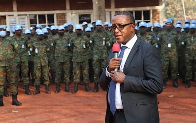 Minisitiri Biruta yasuye Ingabo z’u Rwanda ziri muri Centrafrique