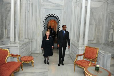 Madeleine K. Albright: Ibyamenyekanye ku myitwarire ye ku Rwanda