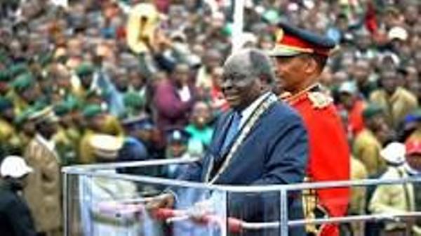 Le Président Kagame déplore la mort de l’ancien Chef de l’Etat kenyan
