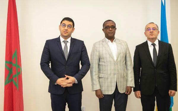 Le Ministre marocain de la Jeunesse Mehdi Bensaid reçu par le chef de la diplomatie rwandaise