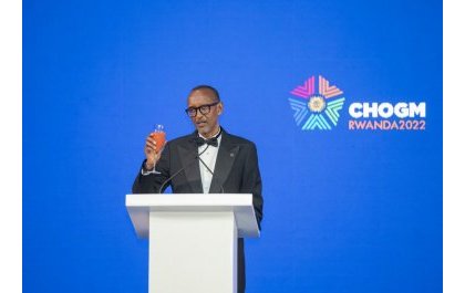 Perezida Kagame yakiriye ku meza abakuru b’ibihugu bitabiriye CHOGM