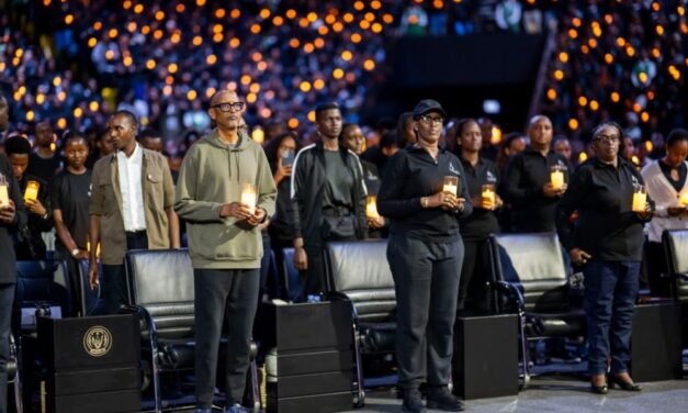 Perezida Kagame na Madamu Jeannette Kagame bitabiriye Umugoroba wo Kwibuka